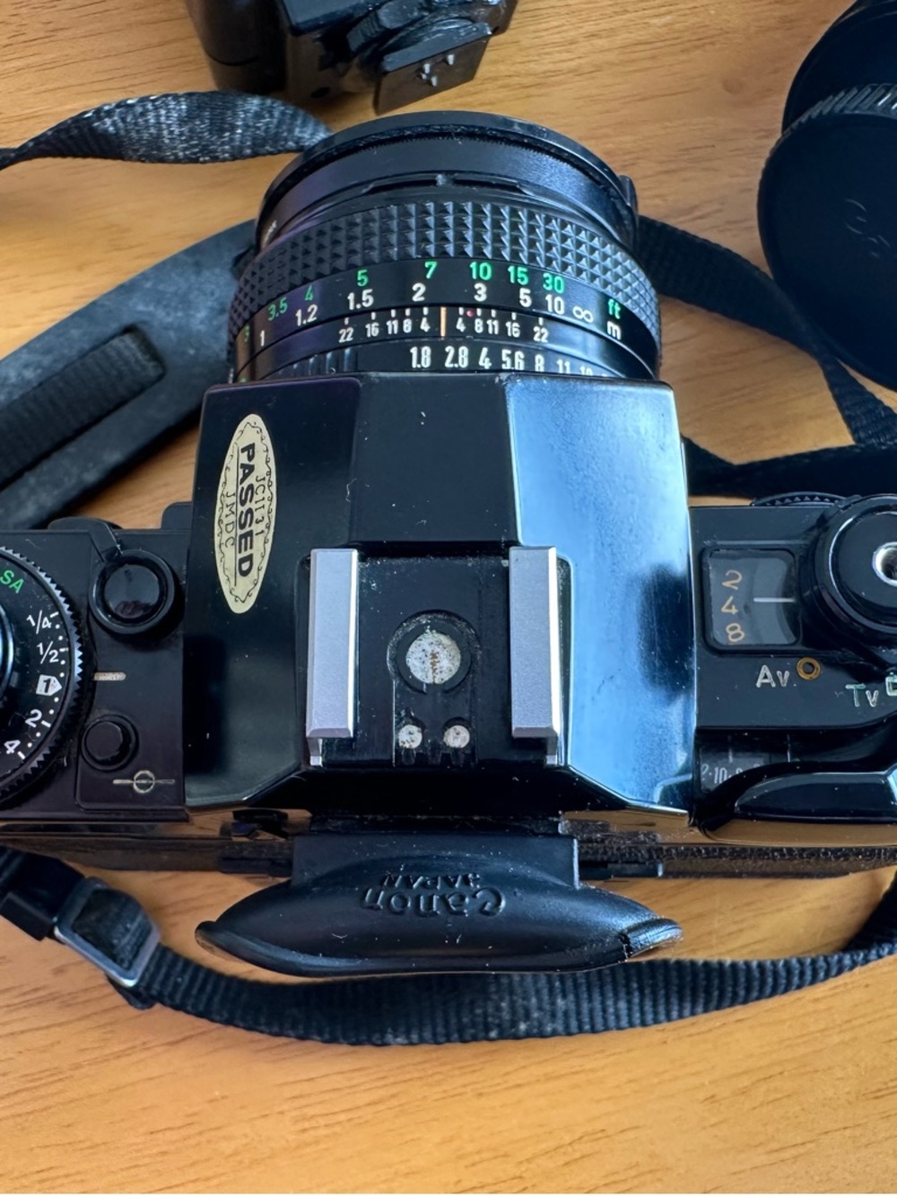 Canon A-1 35mm SLR Film Camera with Lenses & Vivitar RL 2850 Flash - Picture 4 of 16